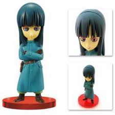 She wears a long, blue overcoat, tied with a brown belt buckle, that has a dragon ball designed onto the arm similar to of her present counterpart. Mai Dragon Ball World Collectable Figure Vol 3 Dragon Ball Banpresto Ninoma Ninoma