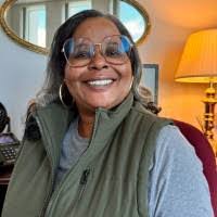 Kisha Jackson's Instagram, Twitter & Facebook