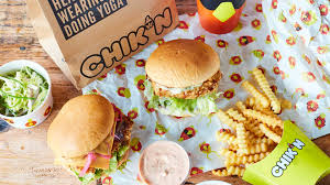 A type of food that is quickly made, but of low nutritional value; 11 Ethical Fast Food Restaurants Eco London Food Foodism