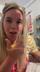 If you’re a florist trying to make a living KNOW YOUR WORTH!!!! I  absolutely stand by this. Life isn’t free for anyone!!! You can’t be a busy  fool!! , Equally…. Customers bartering down small ...