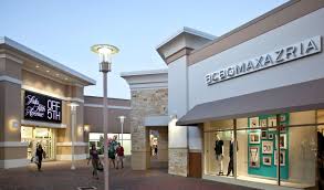 Do Business At Grand Prairie Premium Outlets A Simon Property Grand Prairie Premium Outlets Grand Prairie Texas