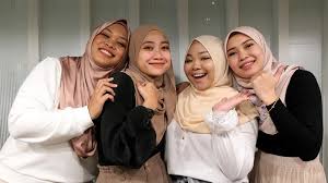 Watch as eric chien from asia's got talent 2019 performs a magic trick so good you can eat it! Malaysian Girl Group Reaches Asia S Got Talent Semi Finals Malaysia Daily News