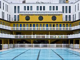 Piscine Molitor Is A Swimmingpool And Hotel Complex Located In Porte Molitor 16th Arrondissement Of Paris France Hotel Piscine Hotel Design Piscine Paris