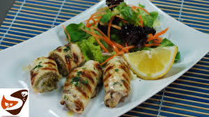Sistematevi gli involtini e accendete il fornello. Involtini Di Pesce Spada Alla Siciliana Secondi Piatti Di Pesce Sicilian Stuffed Swordfish Rolls Youtube