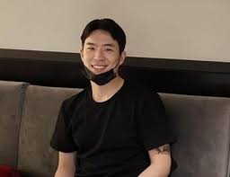 그녀에겐 3년간 교제한 남자친구 류준희가 있다. Pdu2qxob7h2hjm