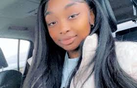 Exodus Hair Studio Stylist Ranicia #exodushairstudio #mke #blackowned