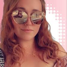 Amazon.com: Frienda 6 件式蓬鬆汽車配件套組閃亮蓬鬆方向盤套柔軟絨毛手剎齒輪移位蓋閃亮鏡面絨毛汽車墊裝飾(薄荷綠) : 汽車