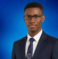 I need a serious camera man like this guy to go with me to India 🇮🇳 😂