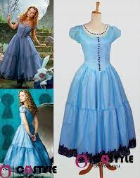 Sunday, sunday es una sección creada por hannah de luminous words, en la que cada domingo hay que publicar una cita correspondiente a una de las lecturas favoritas de la semana. Image Result For Alice In Wonderland Costumes Tim Burton Alice Costume Blue Dress Costume Dress Halloween Costume