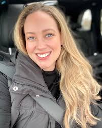 Yesterday, I woke up 36 years old. Today, I woke up 33 weeks pregnant. So  excited for what tomorrow, the next few weeks and the rest of this year  will bring. Thank