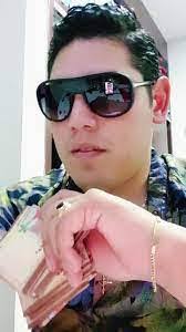 Ramiro Bustillos's Instagram, Twitter & Facebook