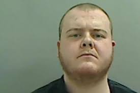 Drug-dealing dad-to-be ran into kitchen with wraps of heroin as pal tried  to shut door