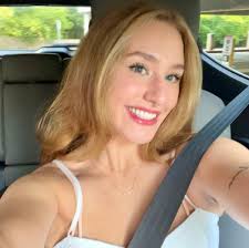 Meet Taylor, our Photography Director! “My name is Taylor, I am the  photography director for platform. I am a fashion and textile management  major at Wilson college. I enjoy crocheting, hiking and