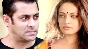 Chand chhupa badal mein lyrical video | hum dil de chuke sanam | salman khan, aishwarya rai. Sneha Ullal Apologized To Salman Khan Youtube