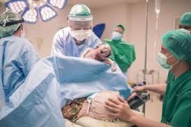Selain membawa berbagai kado, kita juga harus mengucapkan selamat serta memberikan doa. Cut Meyriska Lahirkan Anak Pertama Begini Menyambut Kelahiran Anak Menurut Islam Cahaya Islam