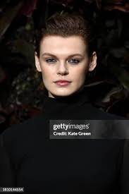 Cara Taylor's Instagram, Twitter & Facebook