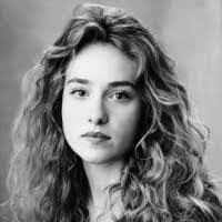 Eloise Richmond's Instagram, Twitter & Facebook