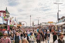 Meist wegen kriegen und zweimal wegen einer seuche. Fohhn Oktoberfest Munchen