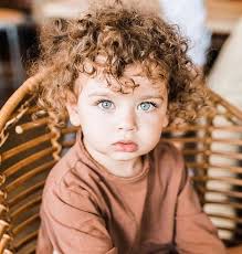 Pin By Gulcin Tekkas On Cute Cute Kids Photography Curly Hair Baby Blue Eyed Baby