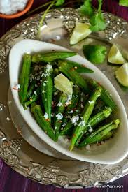 5 Minute Microwave Okra Yummily Yours Recipe Okra Recipes Farmers Market Recipes Curry Recipes Vegetarian
