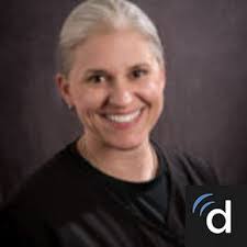 Amanda Sumner's Instagram, Twitter & Facebook