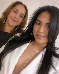 Flor Mercadal (@flormercadal) • Instagram फोटोहरू र भिडियोहरू