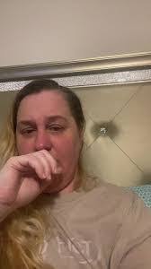 Jessica Morrow's Instagram, Twitter & Facebook