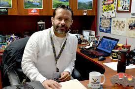 Sosa graduated from the university of south florida health morsani college of medicine in 1987. Recibe Jorge Sosa Grado De Doctor Cetys