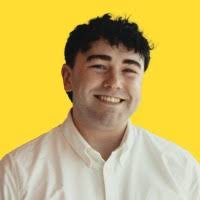 2800+ perfiles de «Paul»