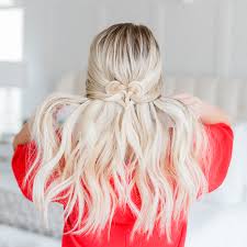 Wonderful bouncy style for long hair cut in long to medium jagged layers. 9 Quick Hairstyles For Valentines Day Style Round Up Twist Me Pretty
