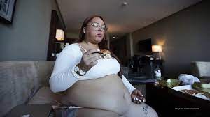 Obese Home Realtor | xHamster