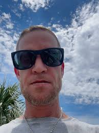 We went to @bigkahunaswp for the 4th and it was a blast. Thank you to  everyone there. #bigkahunas #waterpark #destin #florida #slides #beaches  #fortwaltonbeach