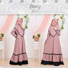 Busana muslim trendy , toko online busana muslim terlengkap, terbesar dan termurah, menjual busana muslim yang sedang trendy tapi tetap islami, muslim wanita seperti hijab, baju gamis. Jual Gamis Syari Anak Baju Muslim Anak Perempuan Murah Mei 2021 Blibli