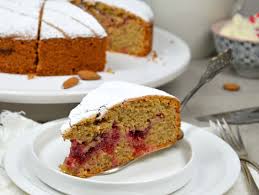 Hellgraues, pulverförmiges und homogenes mehl mit. Buchweizentorte Mit Preiselbeeren Ich Muss Backen