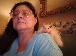 My butter dish looks surprised 😯