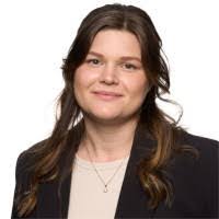 Nellie Kramer's Instagram, Twitter & Facebook