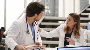 Im mittelpunkt steht die junge ärztin meredith grey, die zusammen mit ihren kollegen cristina yang, isobel „izzie stevens, george o'malley und alex karev ihre ausbildung in der chirurgie absolviert. Greys Anatomy Staffel 16 Folge 14 Im Alleingang German Deutsch Youtube