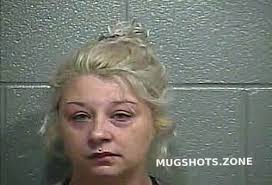 Joni Crowe's Instagram, Twitter & Facebook