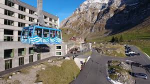 Gefallt Uns Auf Youtube Seilbahn Ausfahrt Santis Schwebebahn Santis Der Berg Seilbahn Schweben Bahn