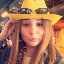 bobbi thompson (@bobbithompsonn)