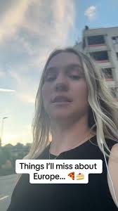 Pizza + Tiramisu would be my death row meal #expatlife #traveltiktok  #europetravel