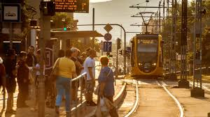 Szaharai hőségben, világbajnok ellen, vesztes csoportmeccs után újra játszik a válogatott. Jelentos Lezarasok Es Bkk Jaratsurites Lesz A Szombati Magyar Francia Meccs Miatt Portfolio Hu