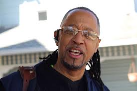 Porch-Ritz" Shift The Lens On Social Distancing