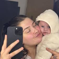 When to have a baby shower?