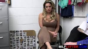 Mature MILF shoplifter sucks & fucks mall cop not to go to jail - XNXX.COM