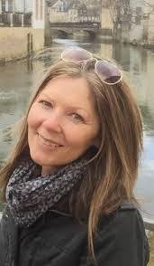 Tara Morton's Instagram, Twitter & Facebook