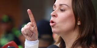 Viuda de Miguel Uribe y la molestia frente a la presencia de políticos en  la Fundación Santa Fe: “Doloroso que se hiciera política con el dolor  ajeno”