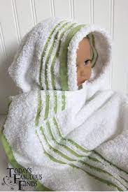 Use a straight stitch to secure both edges of the hood. Today S Fabulous Finds Hooded Bath Towel Tutorial Hooded Baby Towel Baby Bath Towel Baby Towel