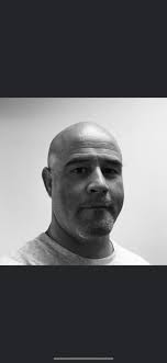 There is information about him at YouTube under the video. Kickboxing  legend. 😎