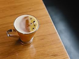Vandaag S New Amsterdam Toddy Recipe Recipe Toddy Recipe Hot Buttered Rum Rum Recipes